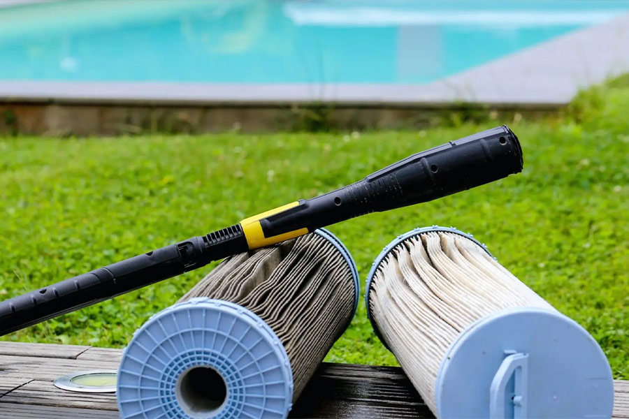 مقایسه انواع فیلترهای تصفیه استخر: شنی، کارتریجی و دیاتومه